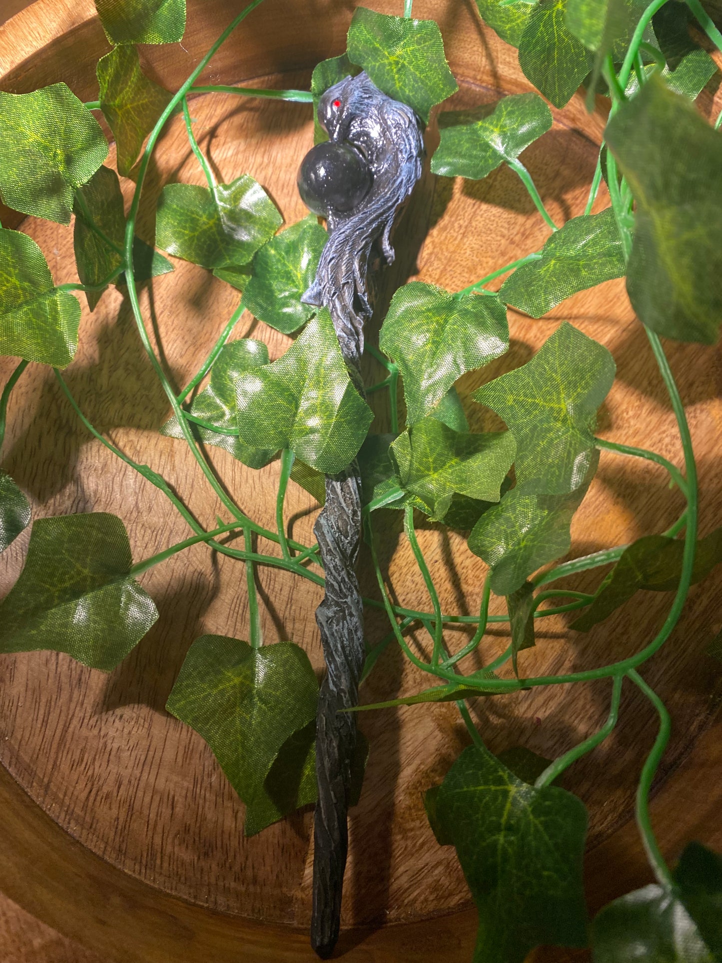 Raven resin Wand