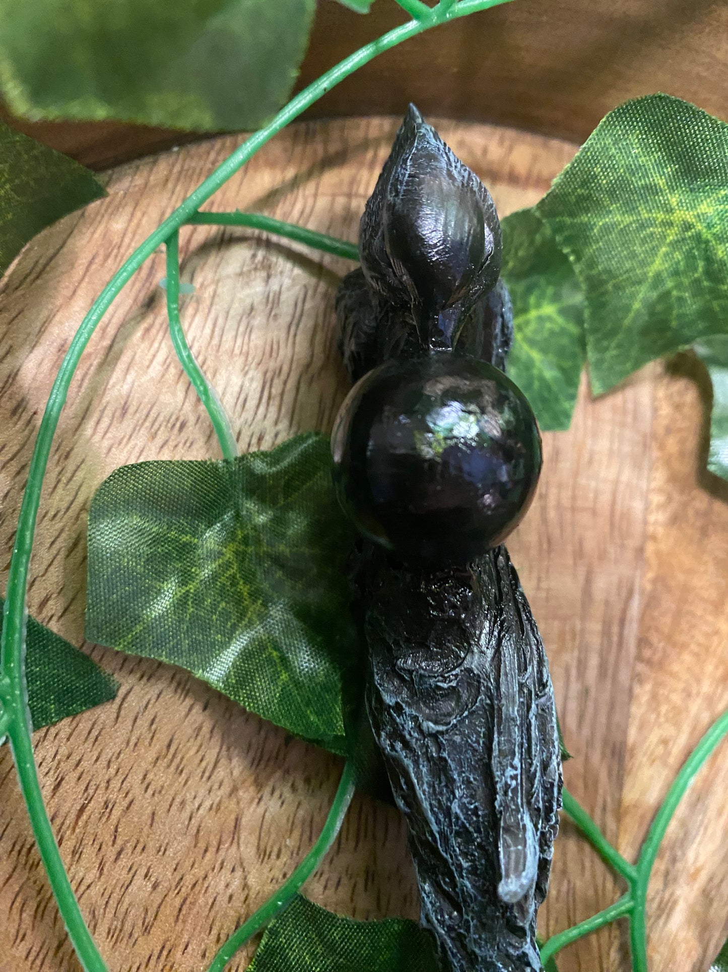 Raven resin Wand