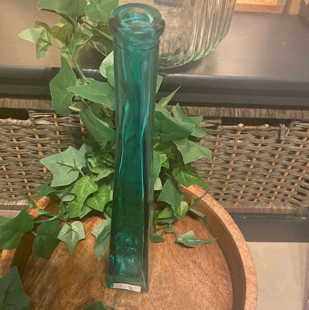 Glass vase